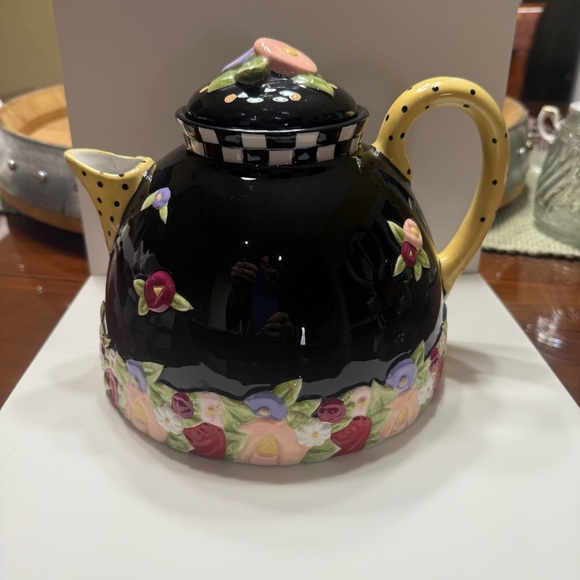 Other - Mary Engelbreit Cottage rose teapot